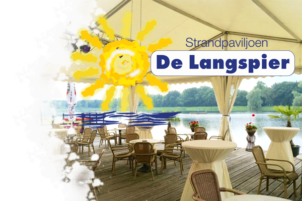 Mooi overdekt terras aan het water